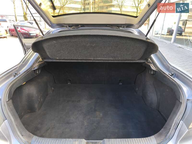 Лифтбек Mazda 6 2004 в Днепре