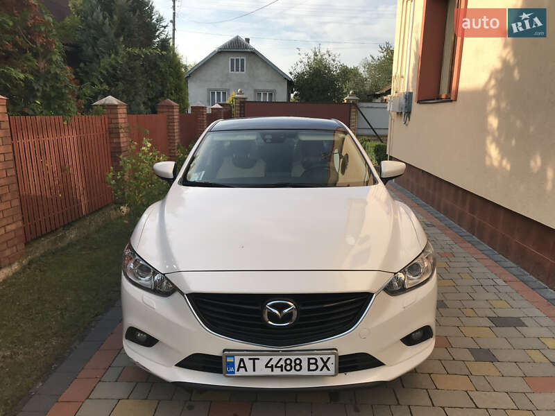 Седан Mazda 6 2015 в Ивано-Франковске