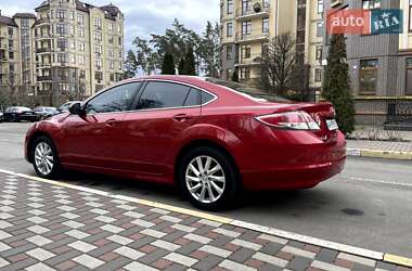 Седан Mazda 6 2011 в 