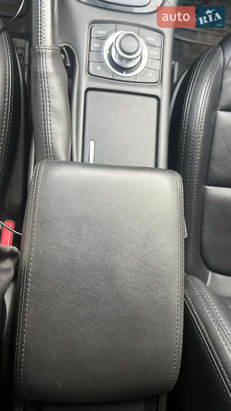 Седан Mazda 6 2014 в Конотопе