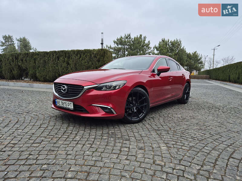 Седан Mazda 6 2016 в Днепре