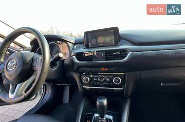 Седан Mazda 6 2015 в Запорожье