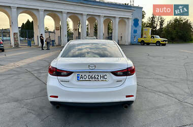 Седан Mazda 6 2015 в 