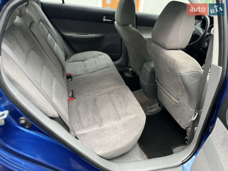 Лифтбек Mazda 6 2002 в Запорожье