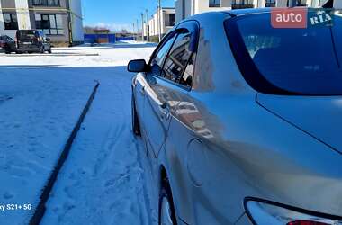 Седан Mazda 6 2002 в Луцке