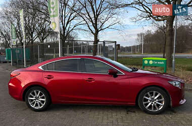 Седан Mazda 6 2016 в 