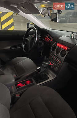 Седан Mazda 6 2003 в 