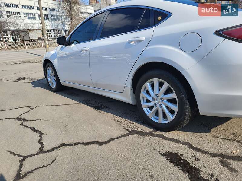 Седан Mazda 6 2012 в Дніпрі