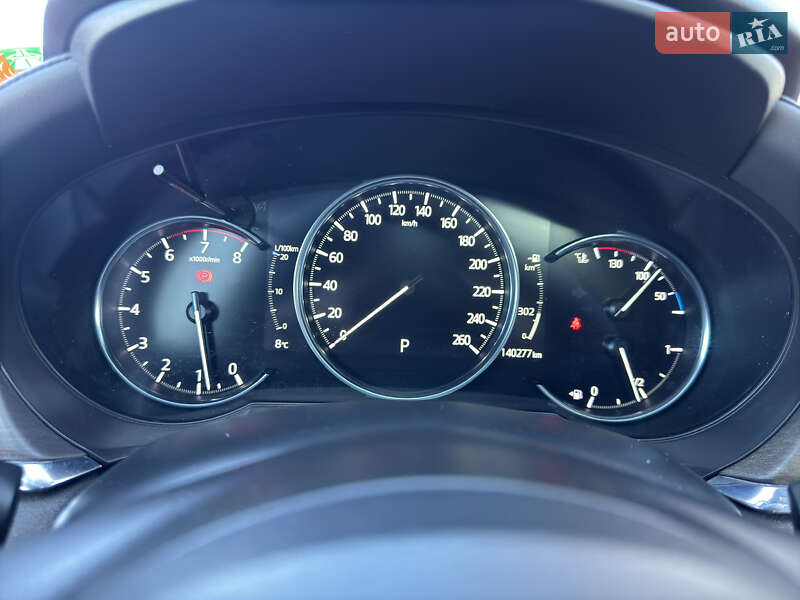 Седан Mazda 6 2019 в Коростене