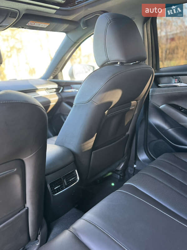 Седан Mazda 6 2019 в Коростене