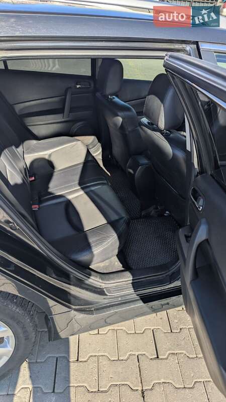 Универсал Mazda 6 2011 в Черновцах