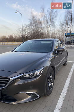 Седан Mazda 6 2017 в 