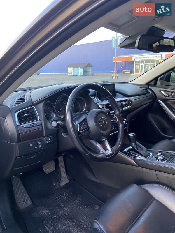 Седан Mazda 6 2017 в Сумах
