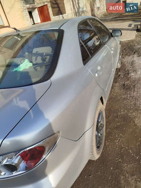 Седан Mazda 6 2003 в Синельниково
