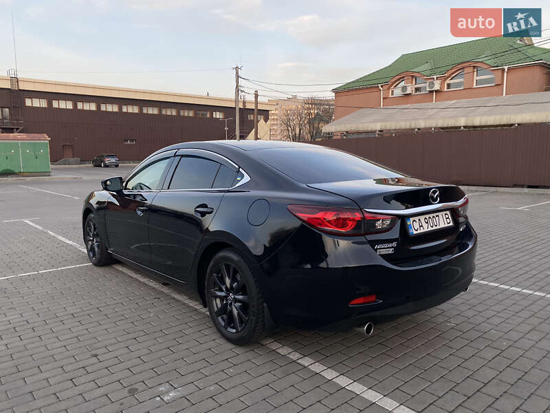 Седан Mazda 6 2014 в Черкассах