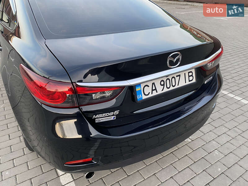 Седан Mazda 6 2014 в Черкассах