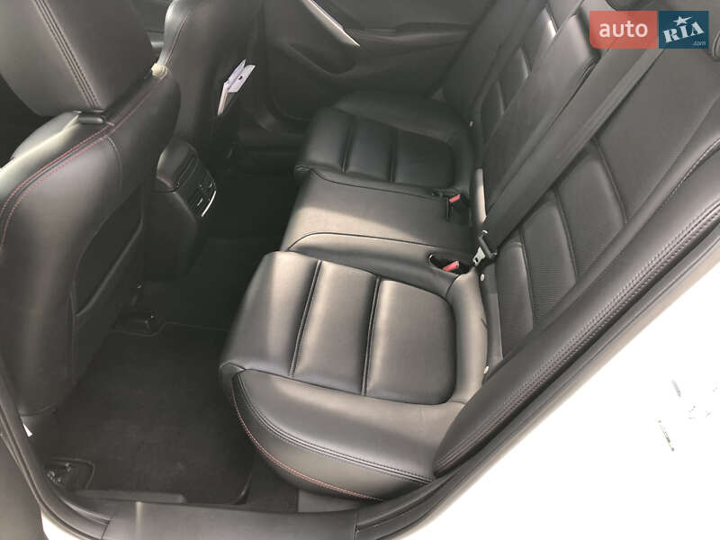 Седан Mazda 6 2012 в Яворове