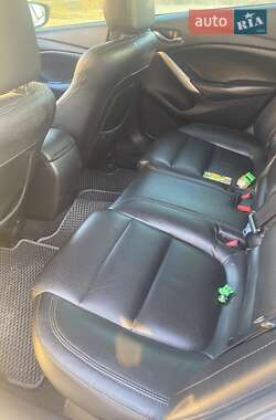 Седан Mazda 6 2014 в Запоріжжі
