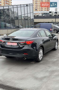 Седан Mazda 6 2013 в 