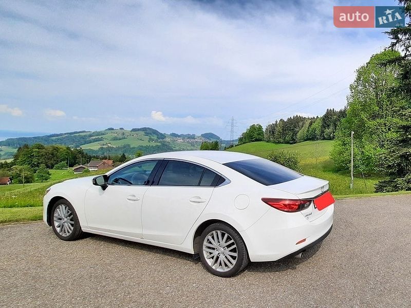 Седан Mazda 6 2013 в Вінниці