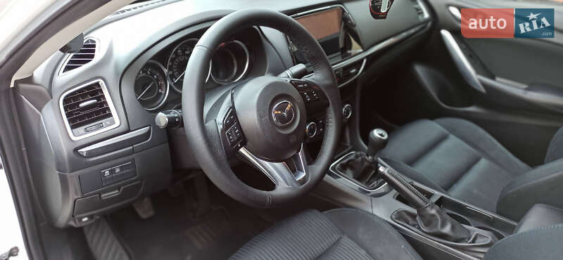 Седан Mazda 6 2013 в Вінниці