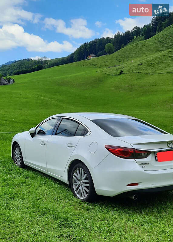 Седан Mazda 6 2013 в Вінниці