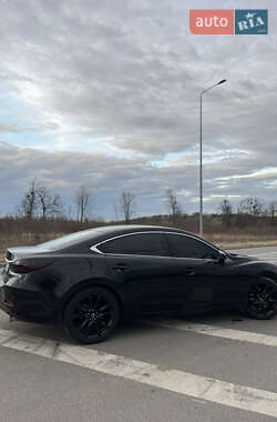 Седан Mazda 6 2016 в 