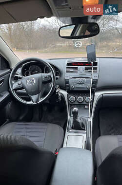 Седан Mazda 6 2011 в 