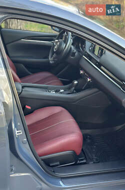 Седан Mazda 6 2021 в 