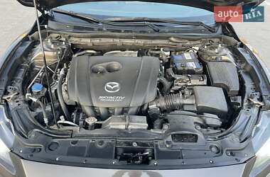 Седан Mazda 6 2015 в 
