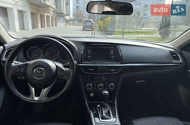 Седан Mazda 6 2014 в 