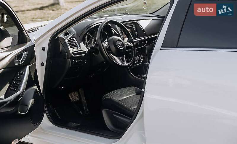 Универсал Mazda 6 2014 в Хусте