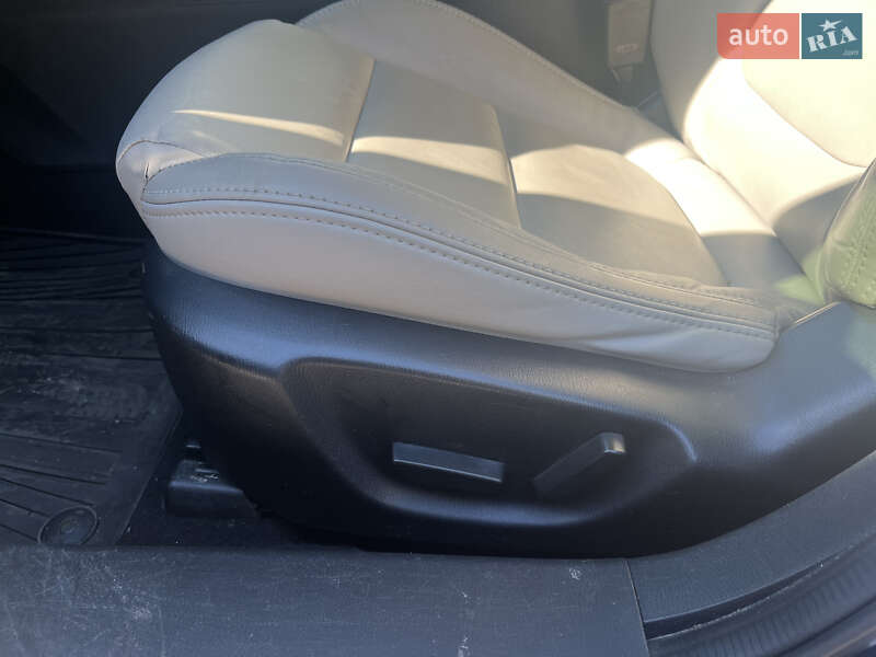 Седан Mazda 6 2013 в Макарове