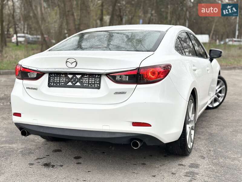 Седан Mazda 6 2015 в Киеве