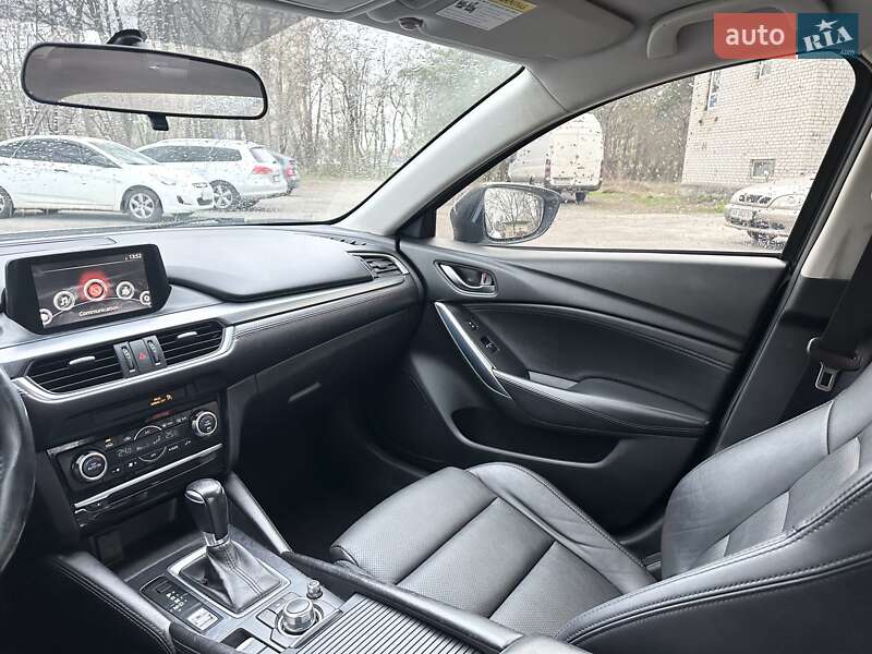 Седан Mazda 6 2015 в Киеве