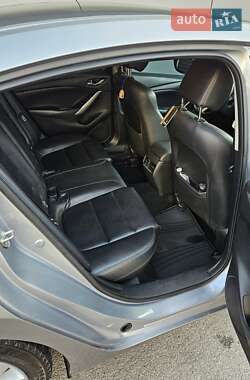 Седан Mazda 6 2013 в 