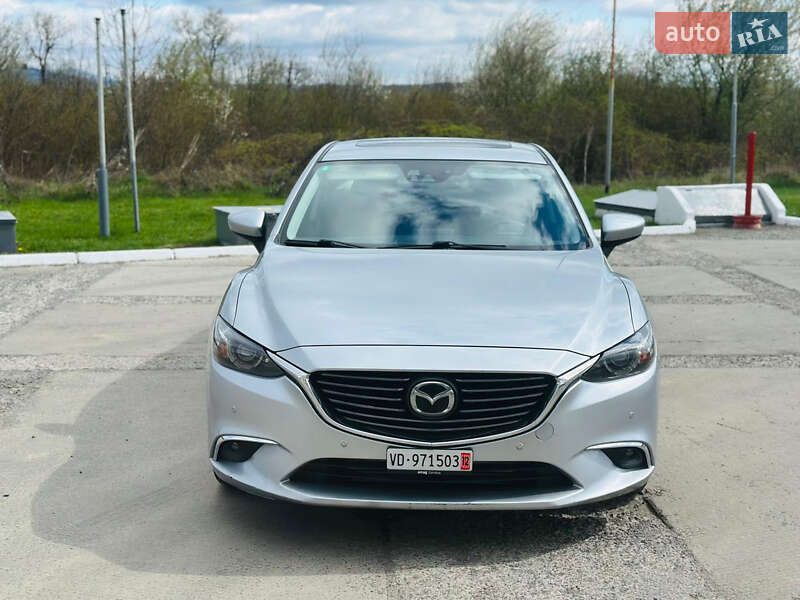 Седан Mazda 6 2016 в Ужгороді