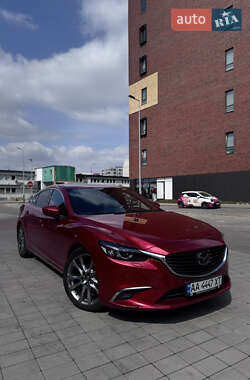 Седан Mazda 6 2016 в 
