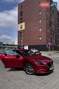 Седан Mazda 6 2016 в 