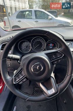 Седан Mazda 6 2016 в 