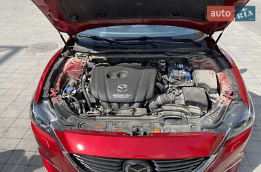 Седан Mazda 6 2016 в 