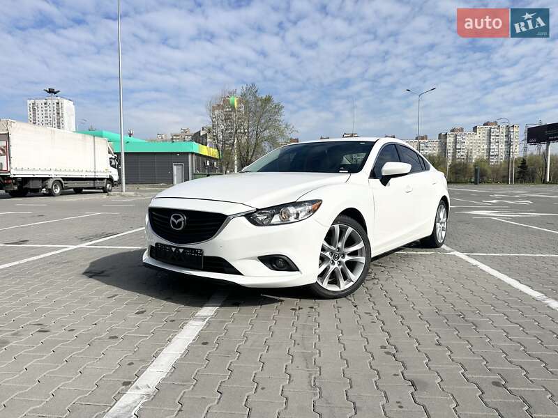 Седан Mazda 6 2015 в 