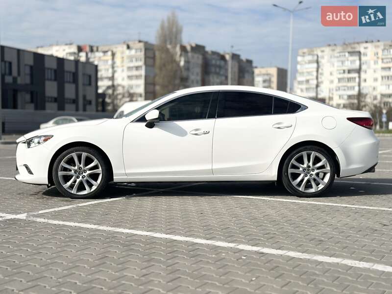 Седан Mazda 6 2015 в Киеве