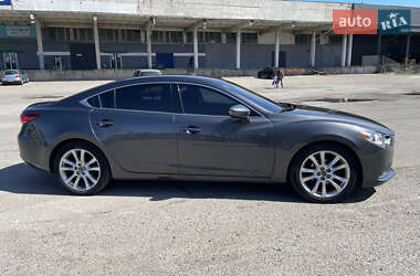 Седан Mazda 6 2014 в 