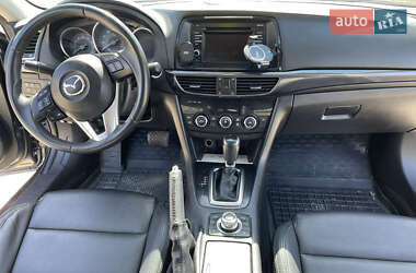 Седан Mazda 6 2014 в 
