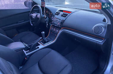 Лифтбек Mazda 6 2010 в 
