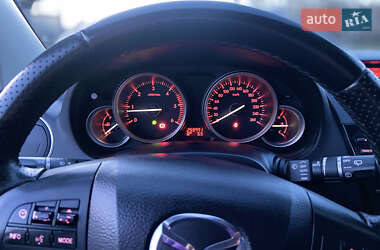 Лифтбек Mazda 6 2010 в 