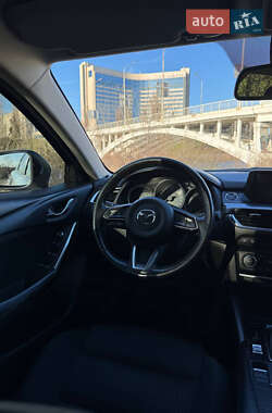 Седан Mazda 6 2017 в 