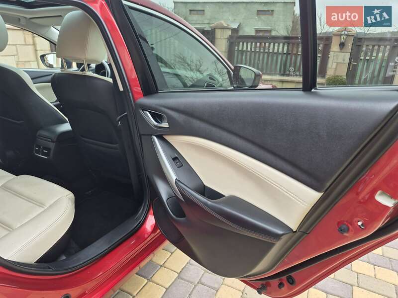 Седан Mazda 6 2013 в Коломые