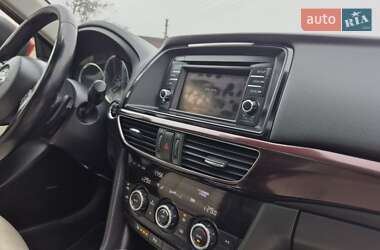 Седан Mazda 6 2013 в 